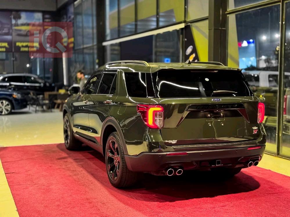 Ford Explorer
